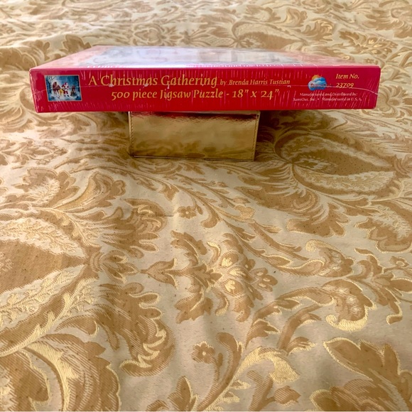 A Christmas Gathering 500 Piece Jigsaw Puzzle by Brenda Harris Tustian. - Picture 5 of 6